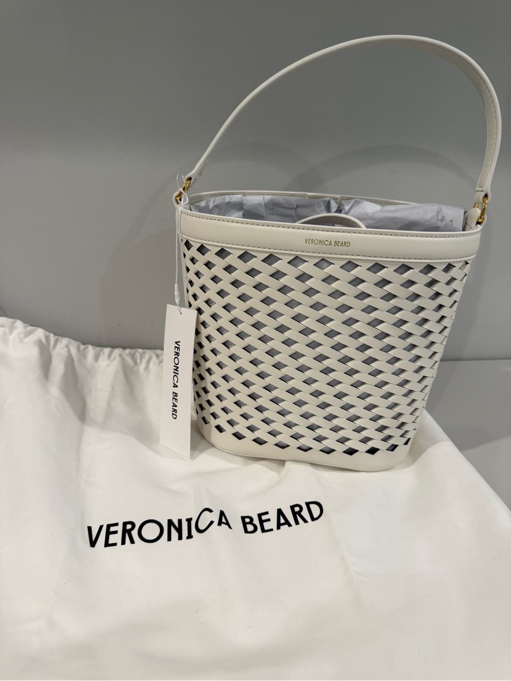 NEW Veronica Beard Off White Woven Bucket Shoulder Bag